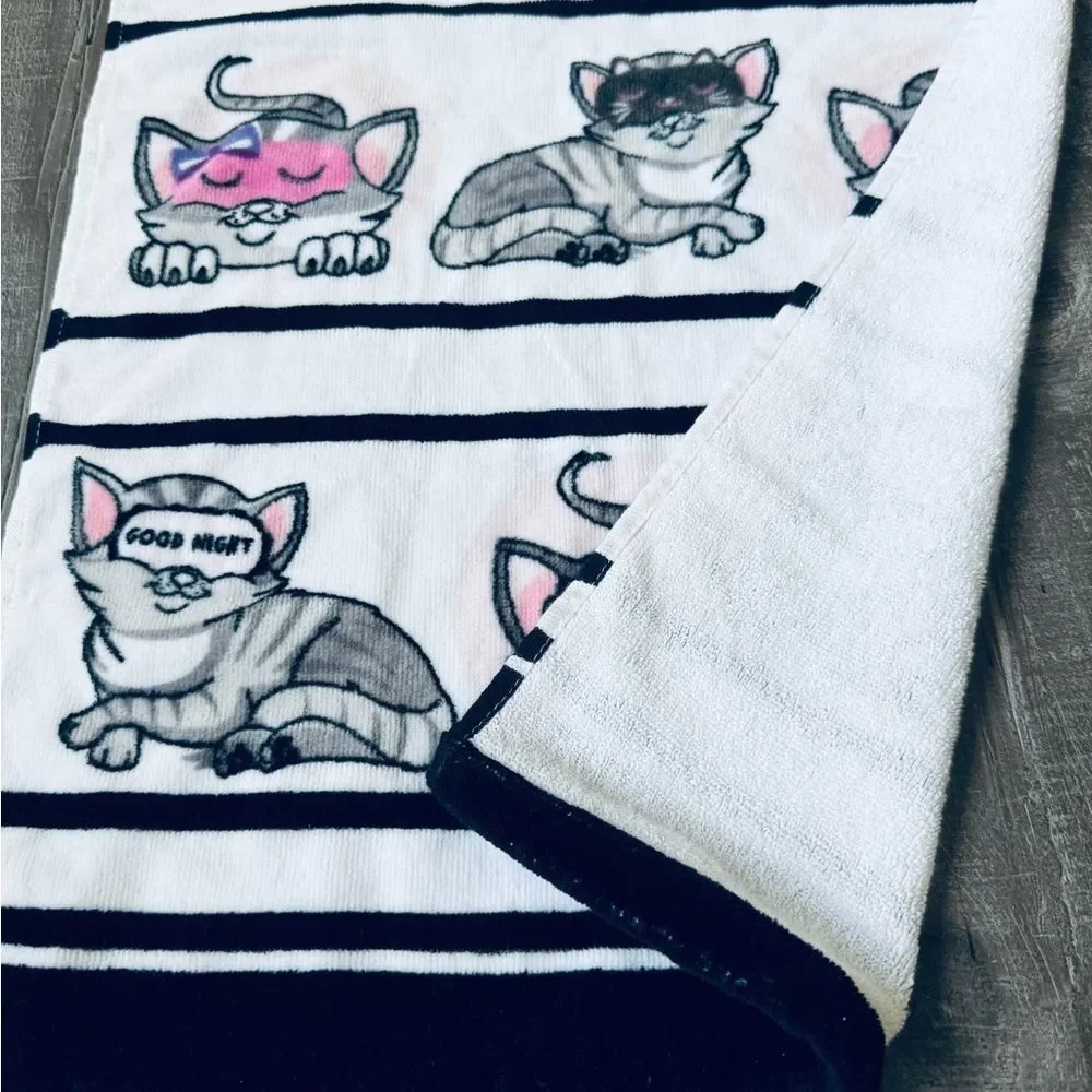 Cat Nap Cute Kitties Bathroom Hand Towel